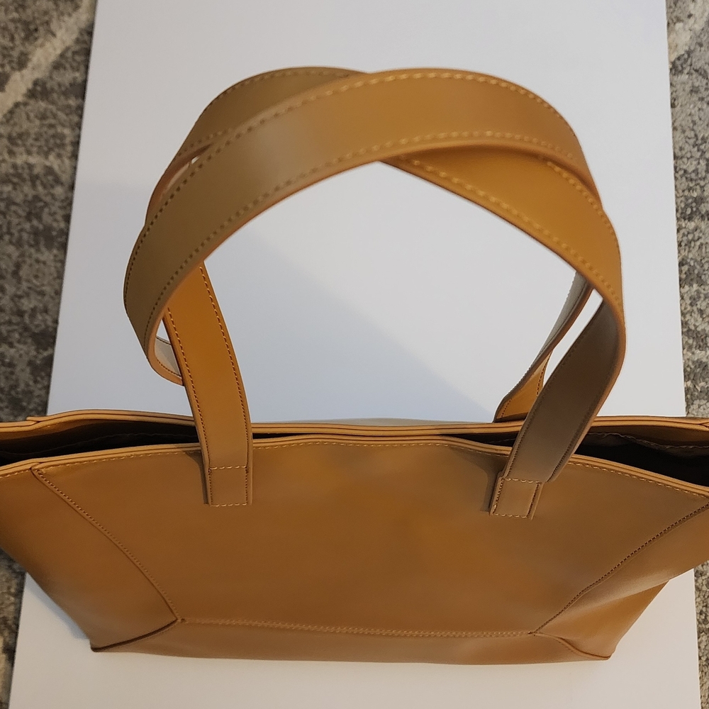 Alessandra Tan Leather Tote Bag - Picture 11 of 14
